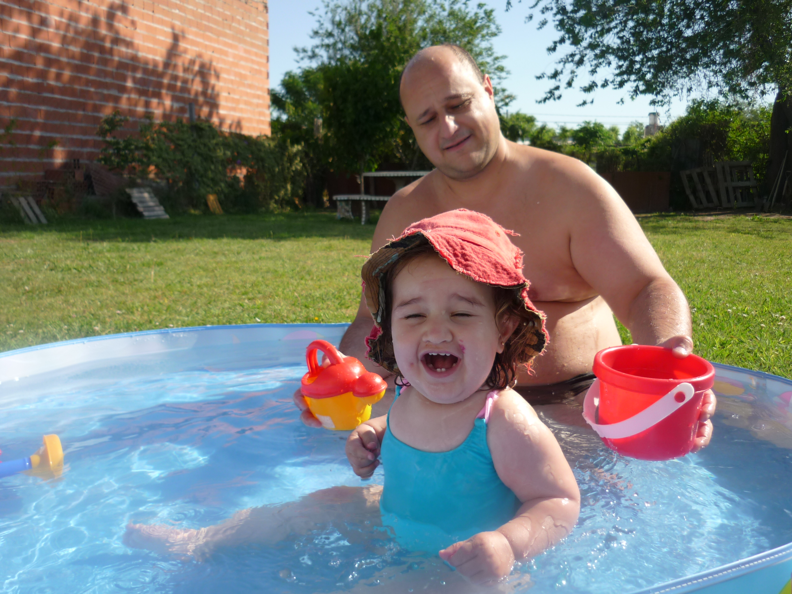 fotos/2011-10-15 - Iara juegos y pileta/P1020334.JPG